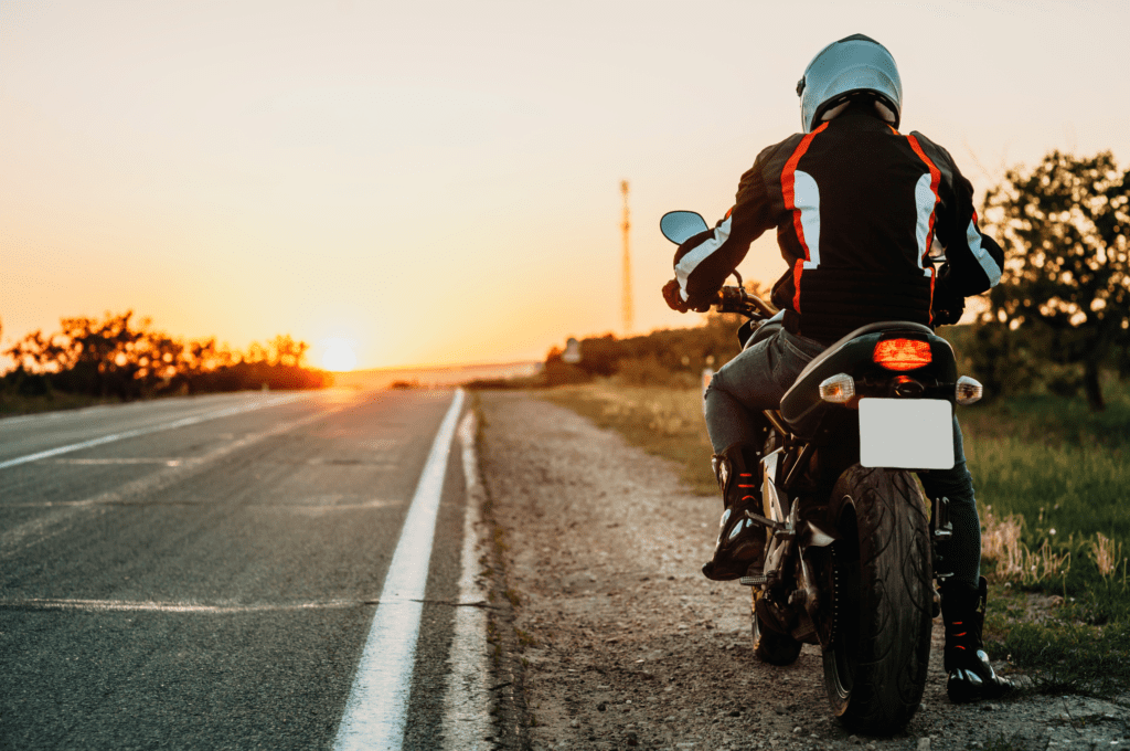 Prepararsi-al-viaggio-polizza-moto-1024x680
